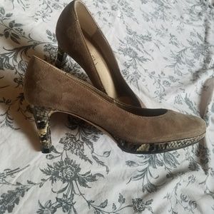 Vaneli Heels